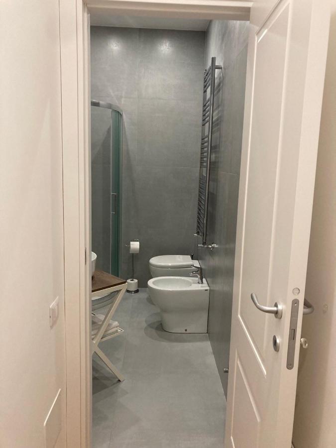 A Casa Di Roberta Apartment Салерно Екстериор снимка